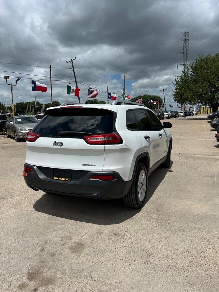 Jeep Cherokee  2015
