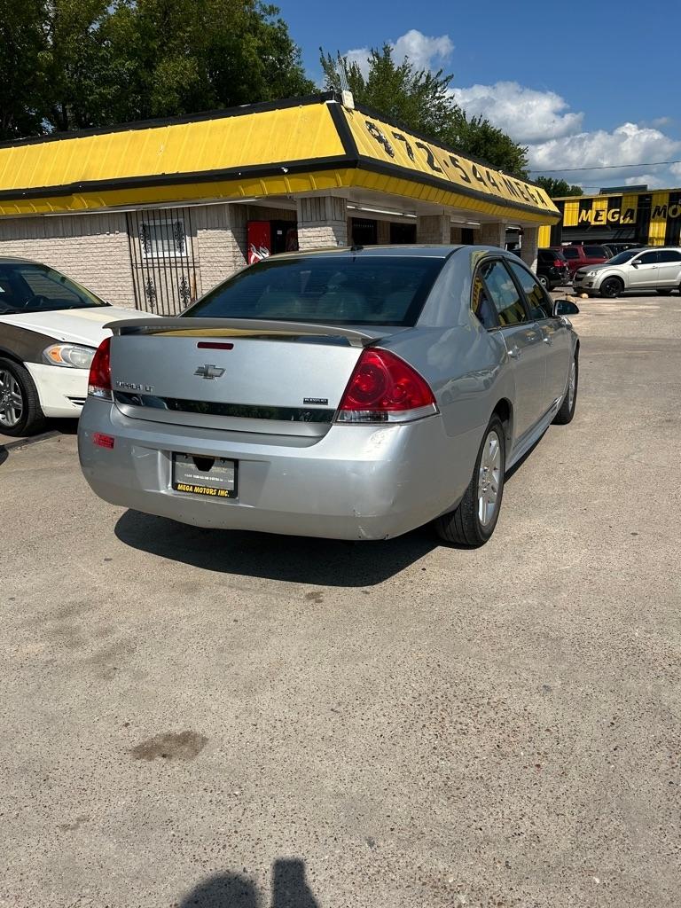 Chevrolet Impala  2011