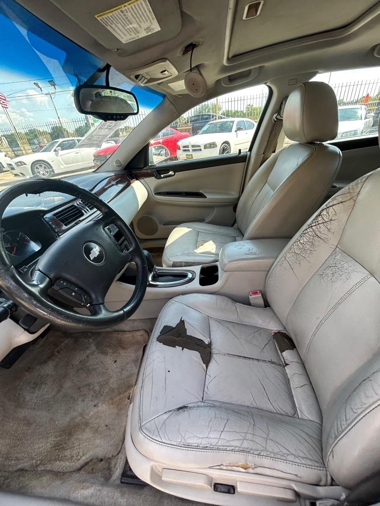 Chevrolet Impala  2011