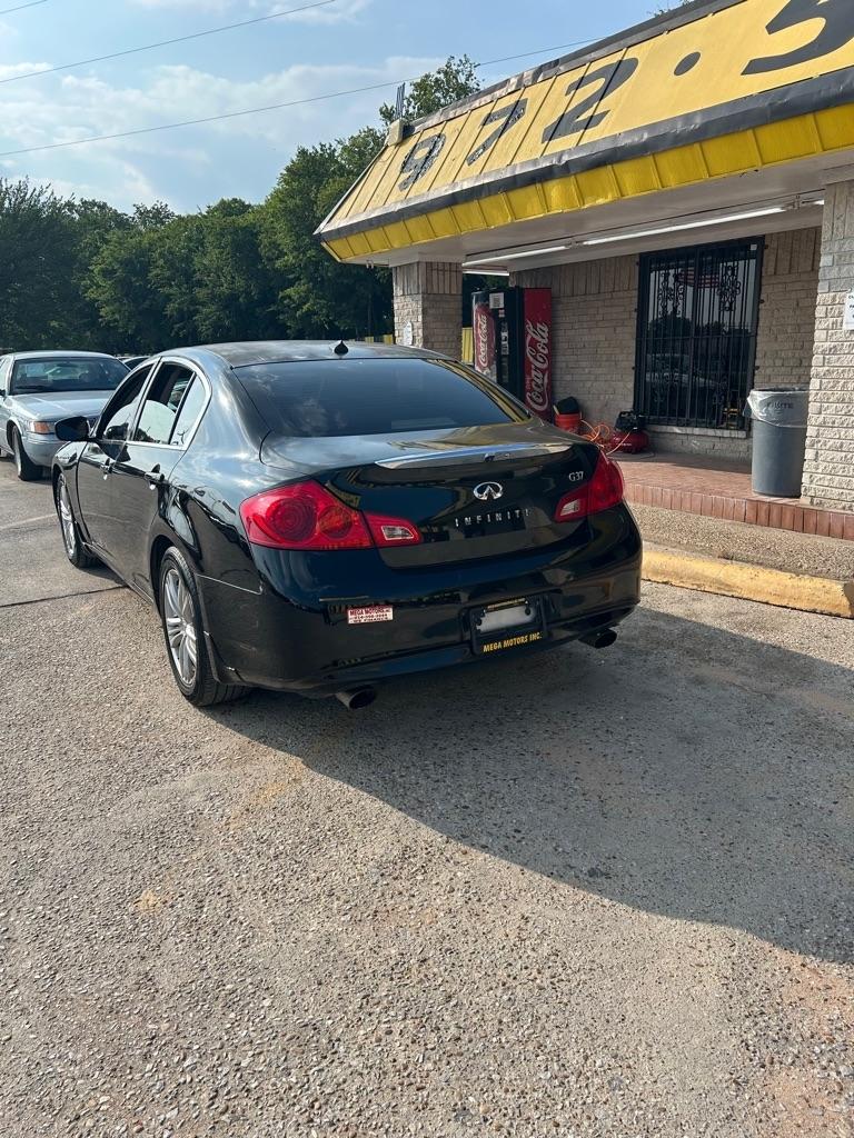 Infiniti G Sedan  2013