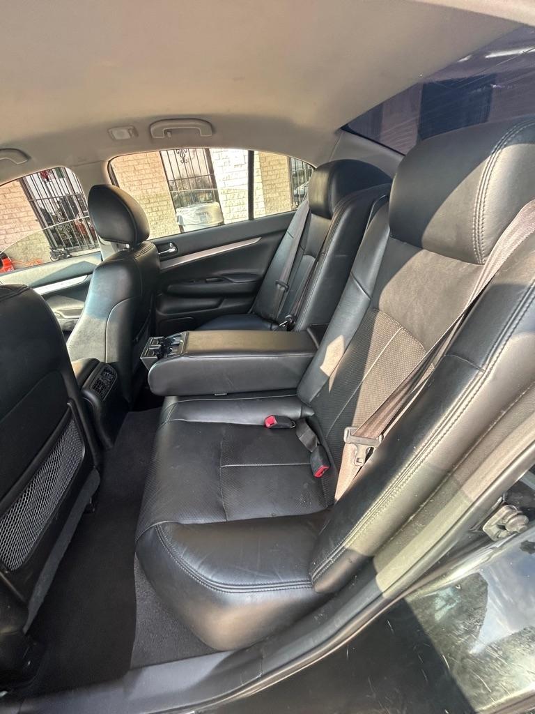 Infiniti G Sedan  2013