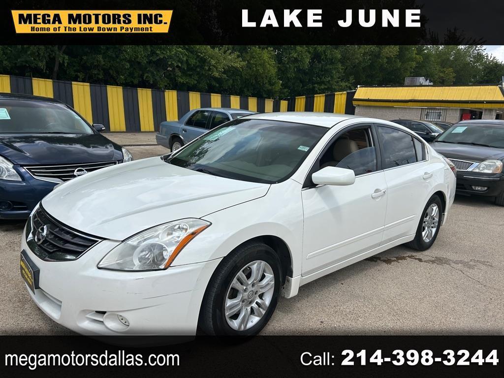 Nissan Altima  2012