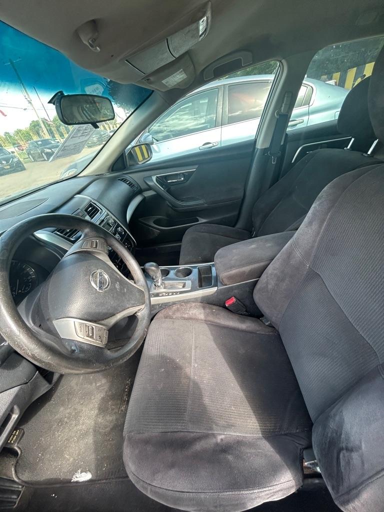 Nissan Altima  2013