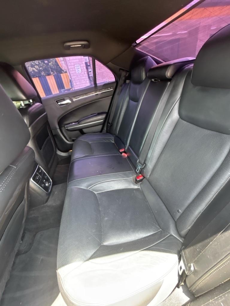 Chrysler 300  2014