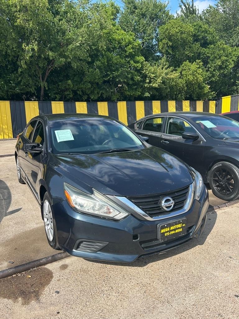 Nissan Altima  2017