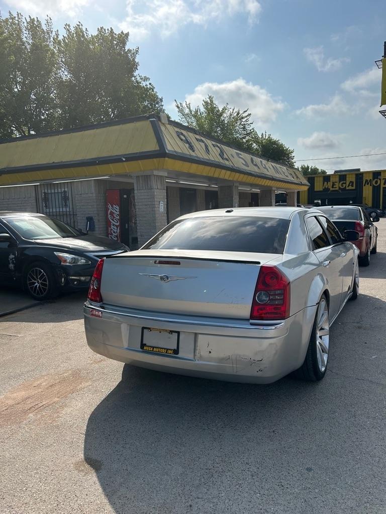 Chrysler 300  2009