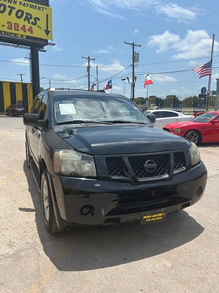 Nissan Armada  2012