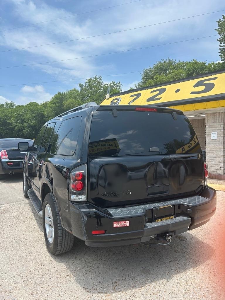 Nissan Armada  2012