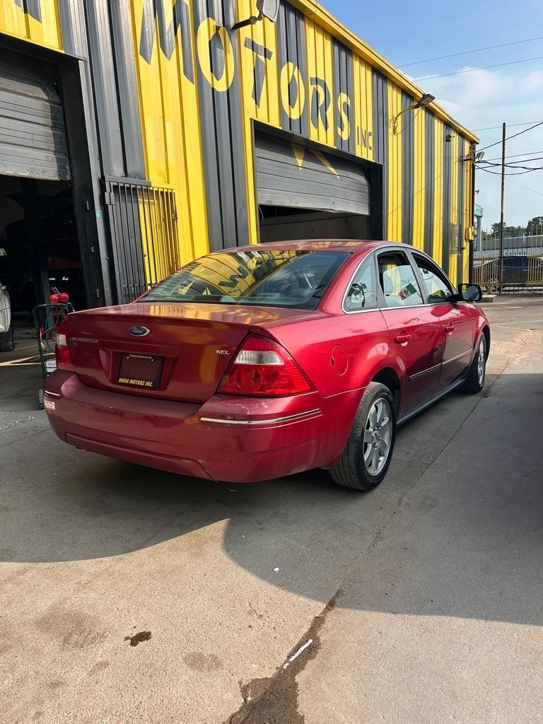 Ford Five Hundred  2005