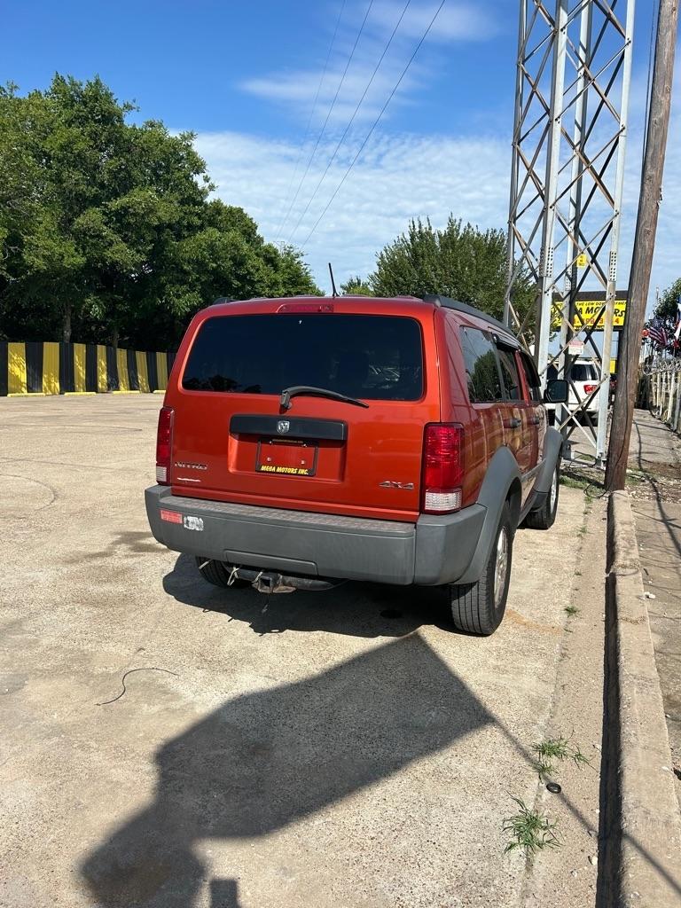 Dodge Nitro  2007