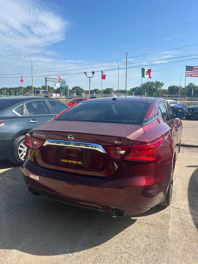 Nissan Maxima  2017