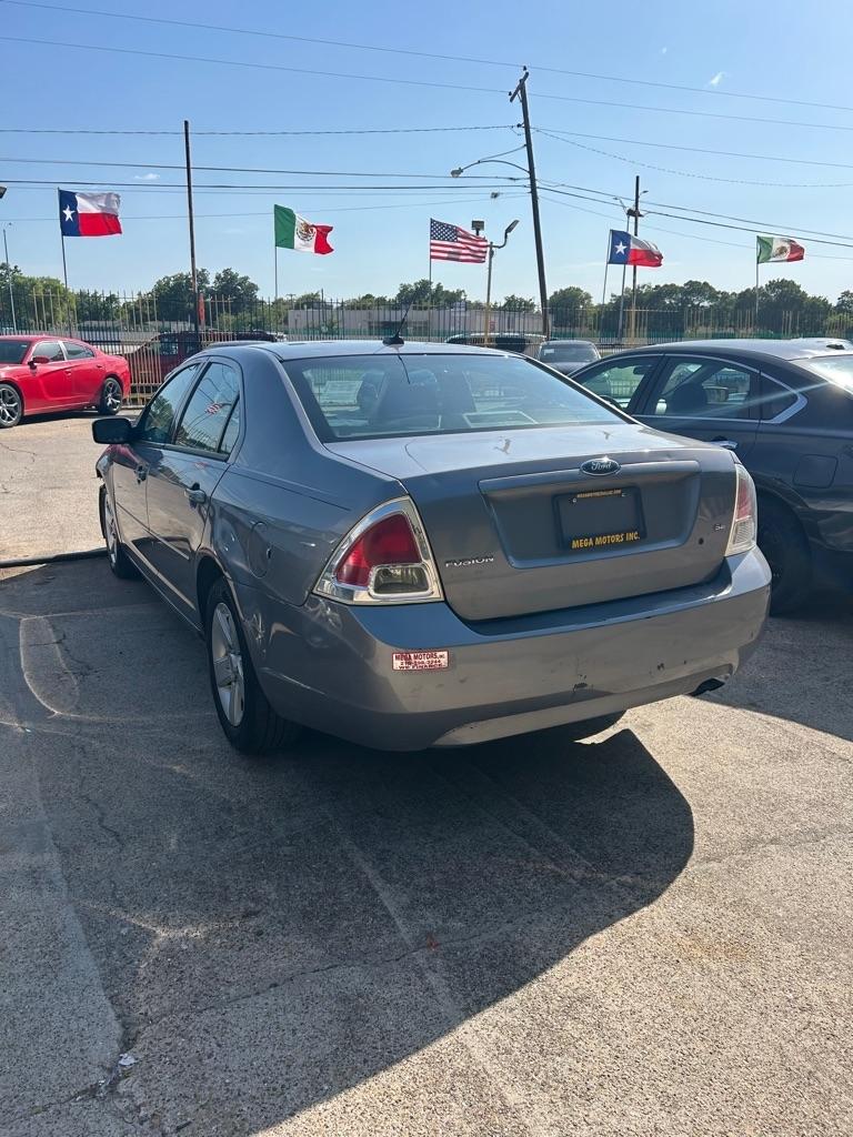Ford Fusion  2007