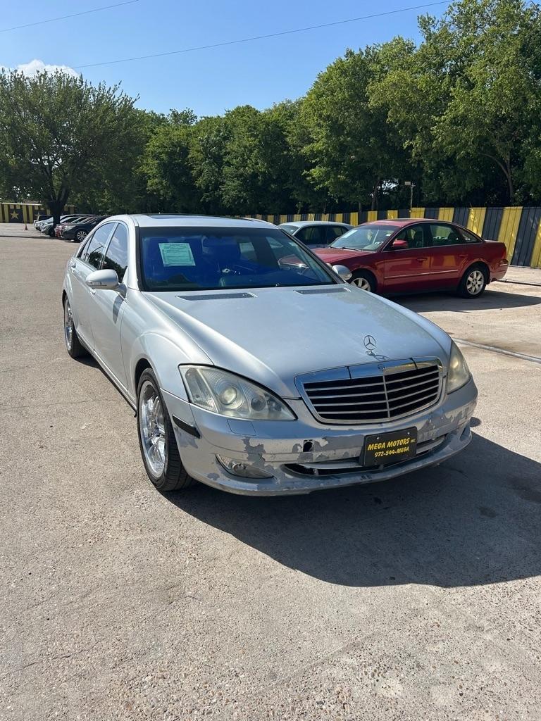 Mercedes-Benz S-Class  2007