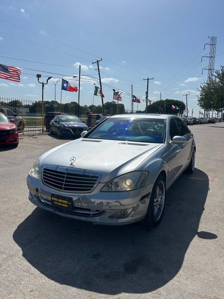 Mercedes-Benz S-Class  2007