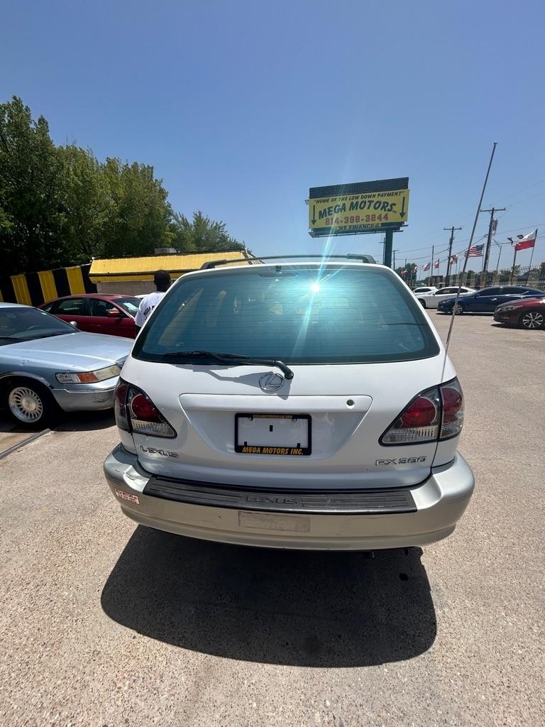Lexus RX 300  2002