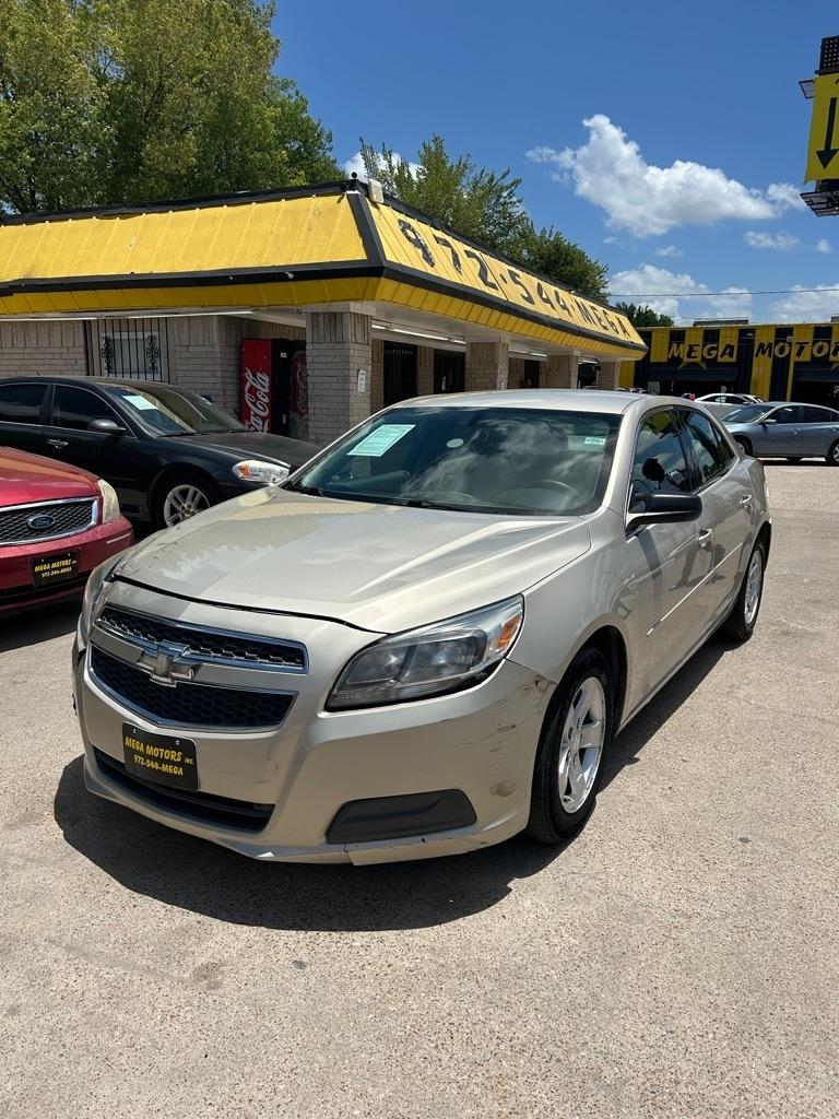 Chevrolet Malibu  2013