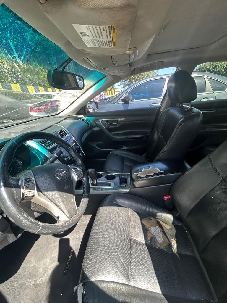 Nissan Altima  2013
