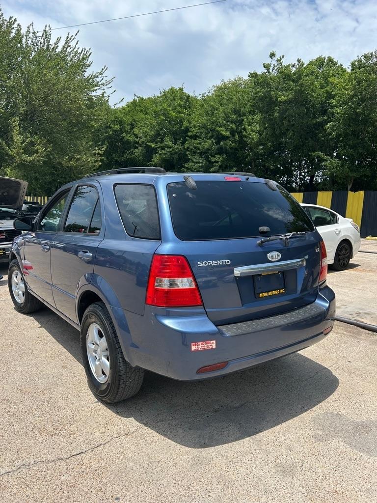 Kia Sorento  2008