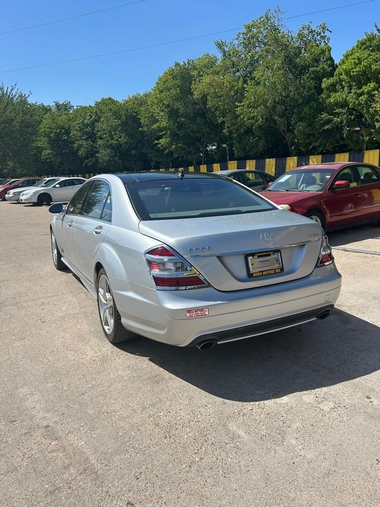 Mercedes-Benz S-Class  2009