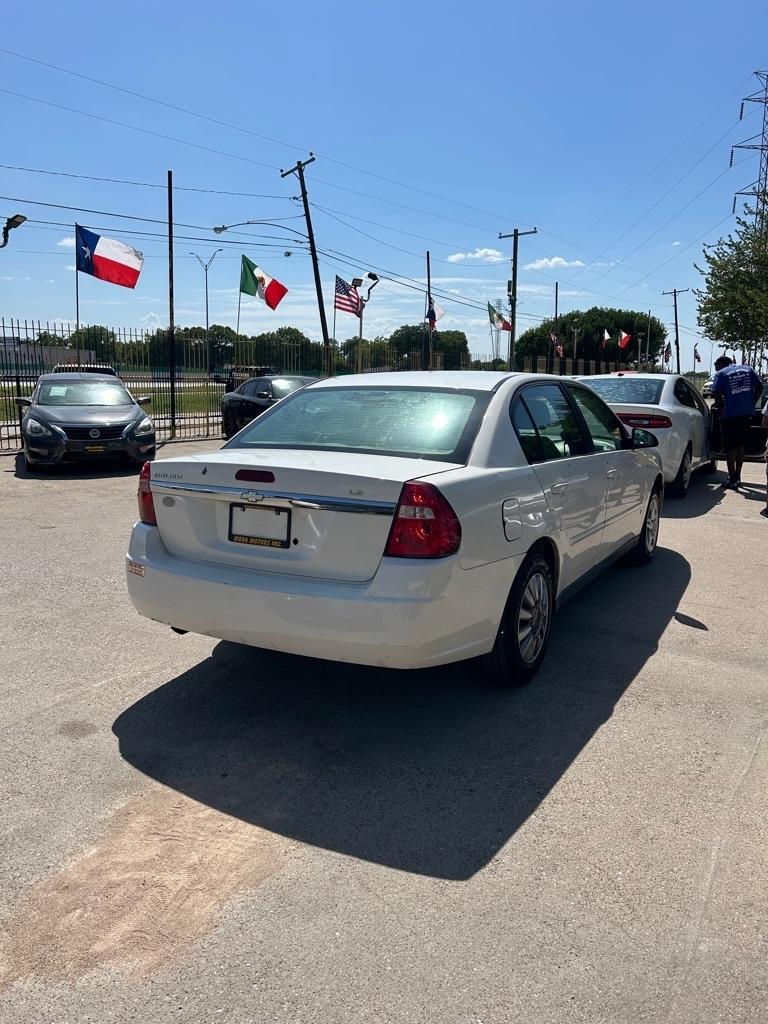Chevrolet Malibu  2007