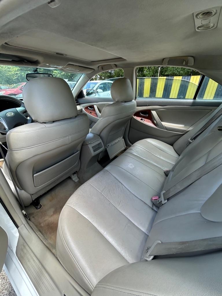 Toyota Camry  2009