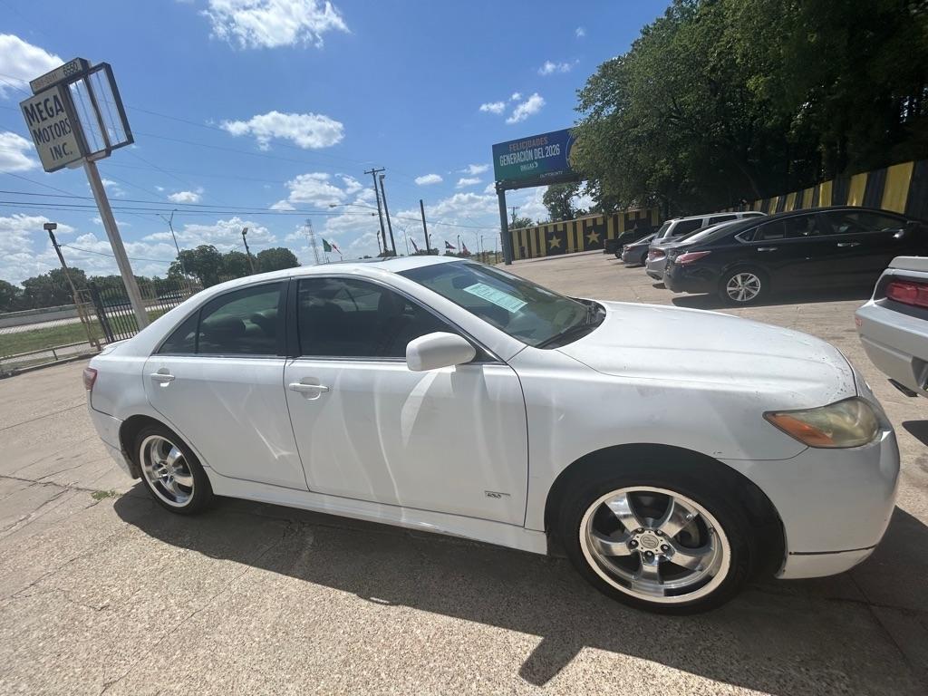Toyota Camry  2009