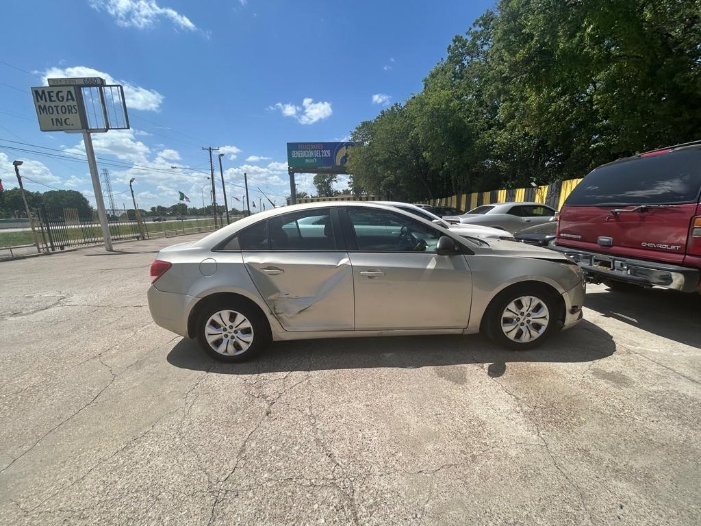 Chevrolet Cruze  2014