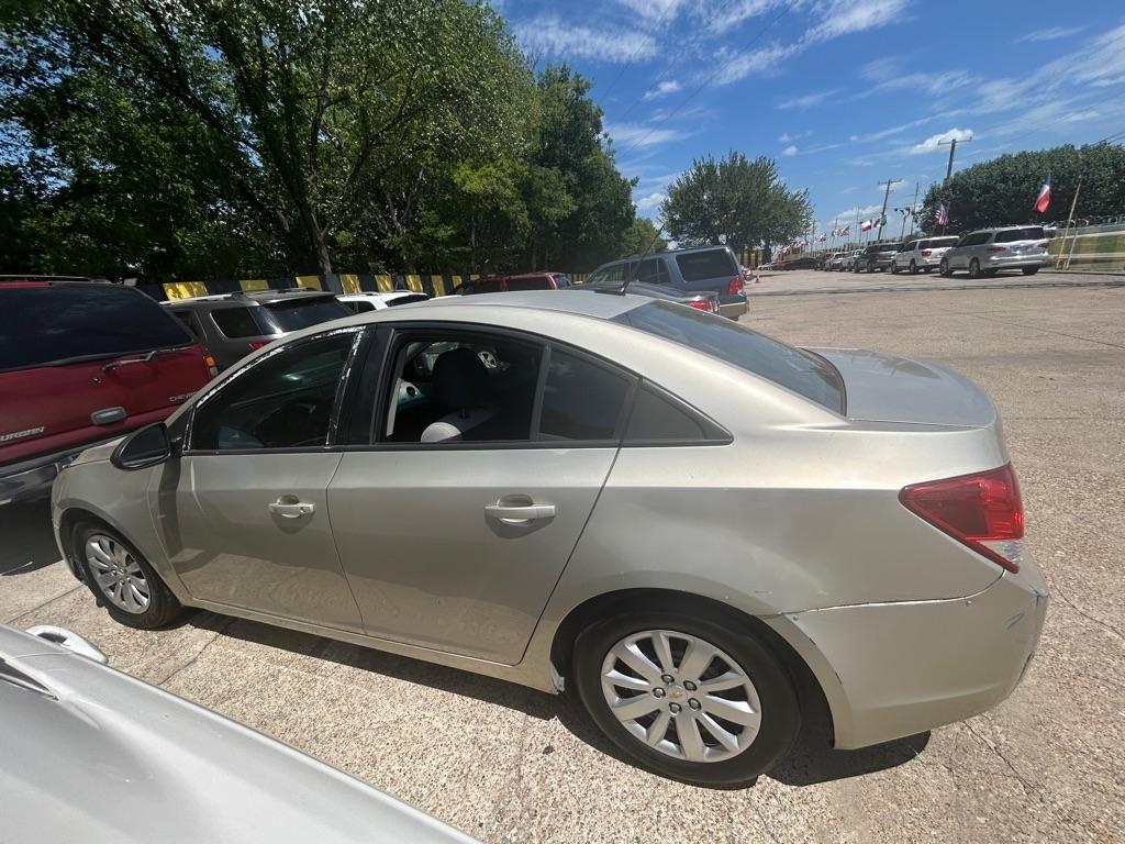 Chevrolet Cruze  2014