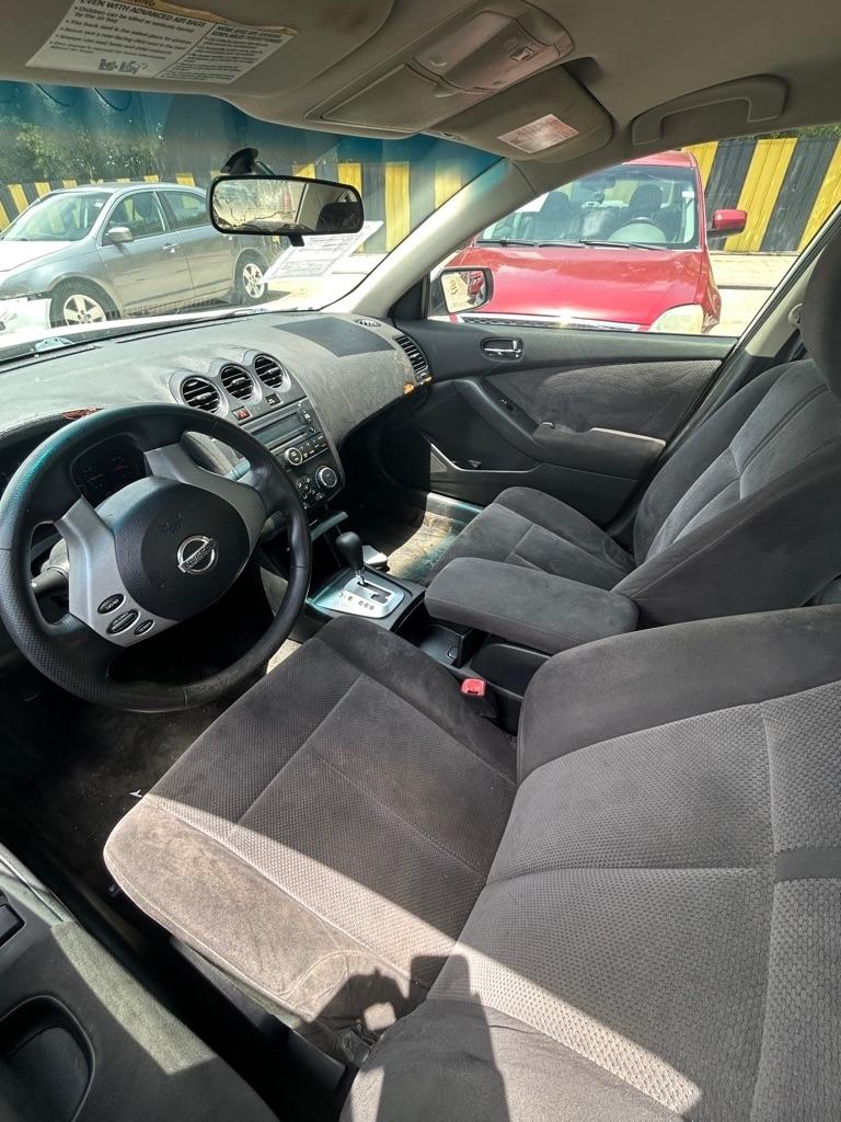 Nissan Altima  2008