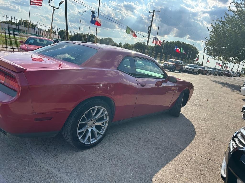 Dodge Challenger  2013