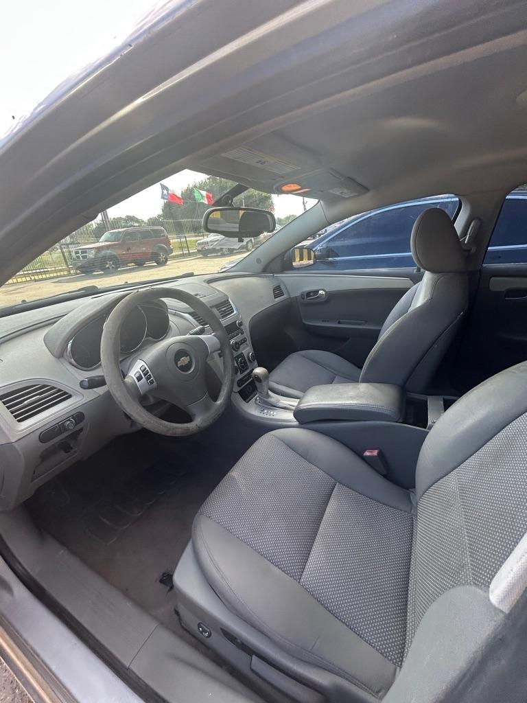 Chevrolet Malibu  2011