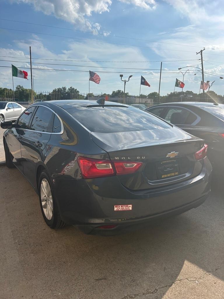 Chevrolet Malibu  2018