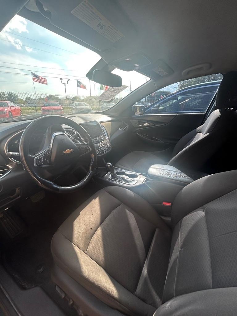 Chevrolet Malibu  2018