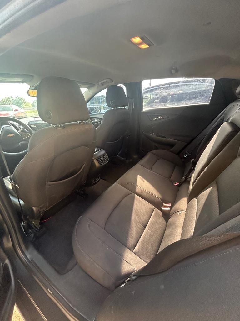 Chevrolet Malibu  2018