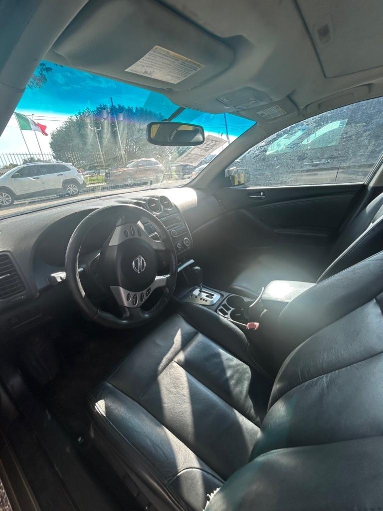 Nissan Altima  2008