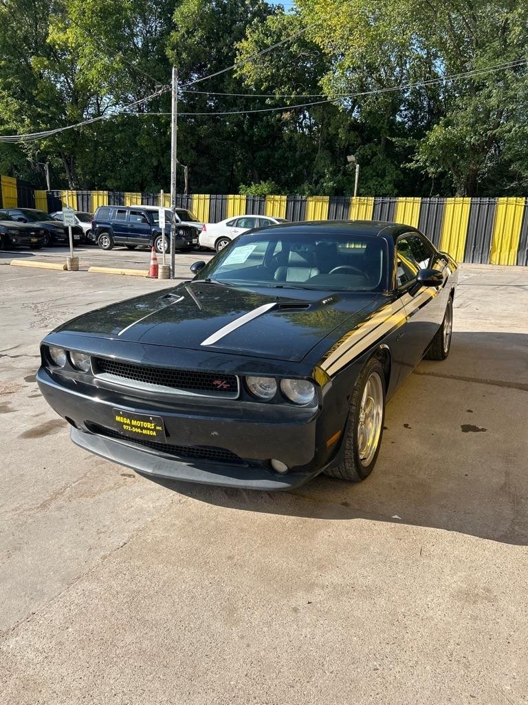 Dodge Challenger  2013