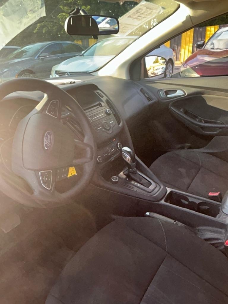 Ford Focus  2015