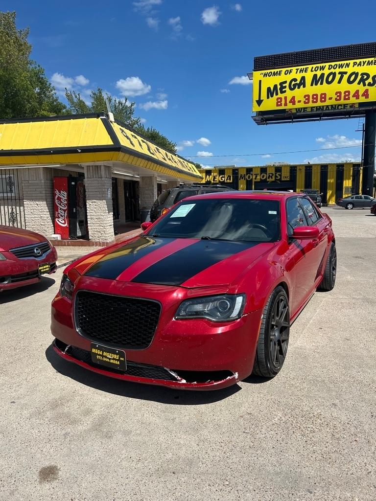 Chrysler 300  2016