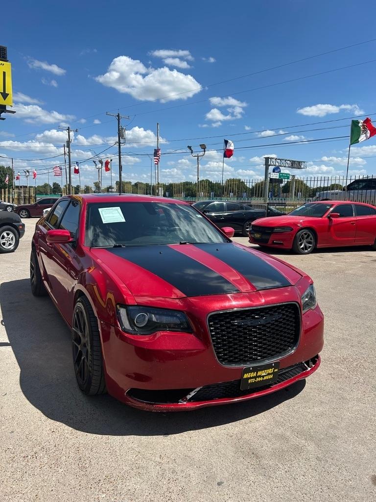 Chrysler 300  2016