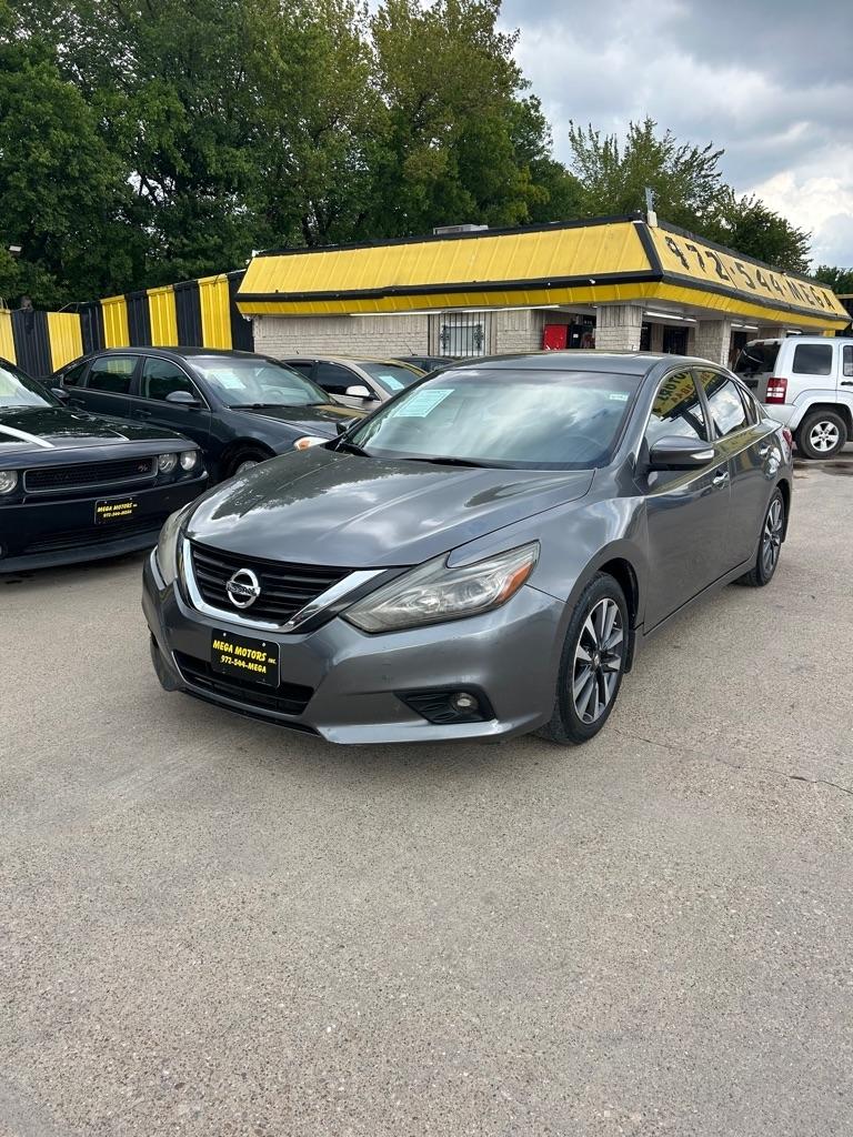 Nissan Altima  2016