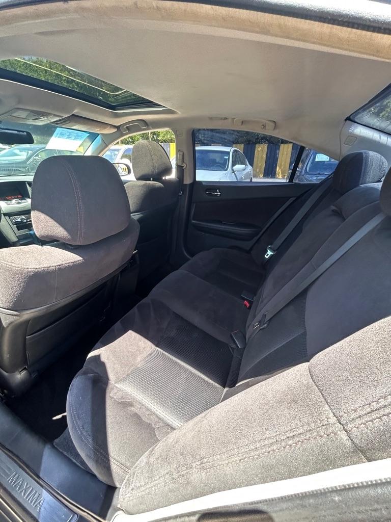 Nissan Maxima  2014