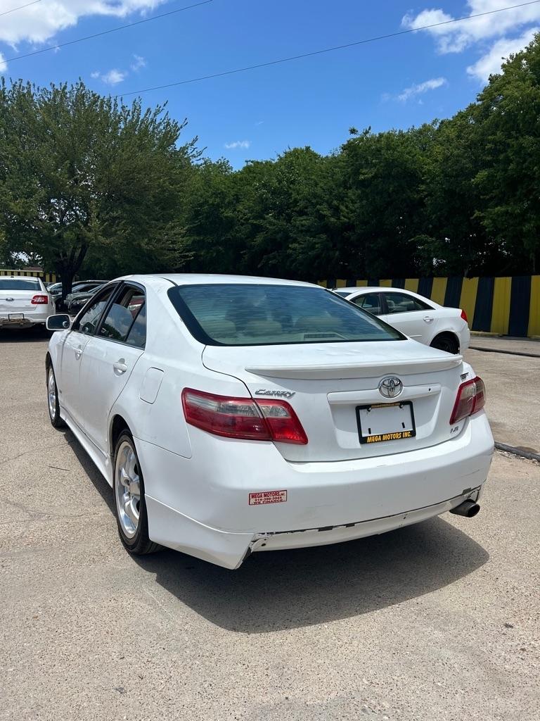 Toyota Camry  2009