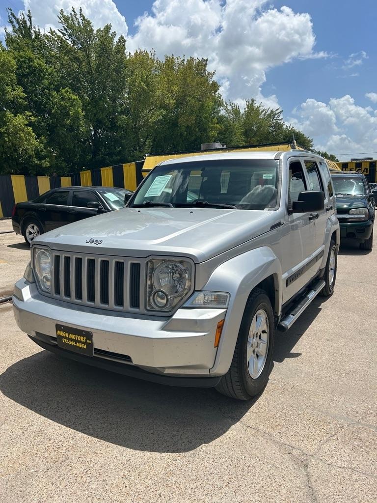 Jeep Liberty  2011
