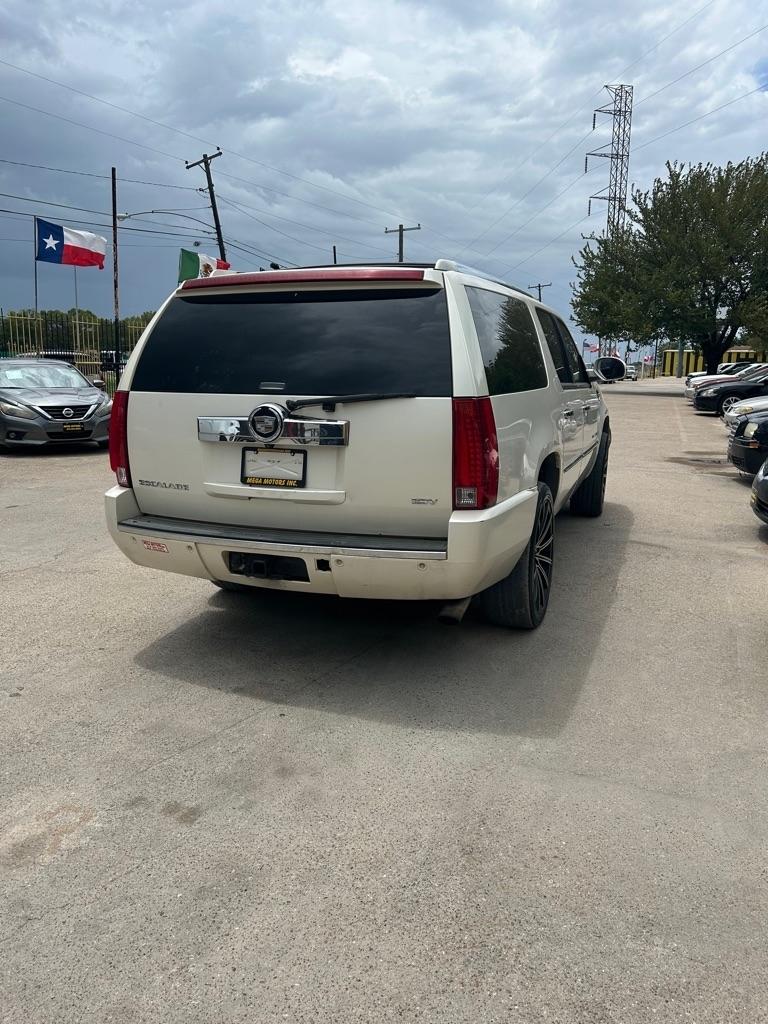 Cadillac Escalade  2007