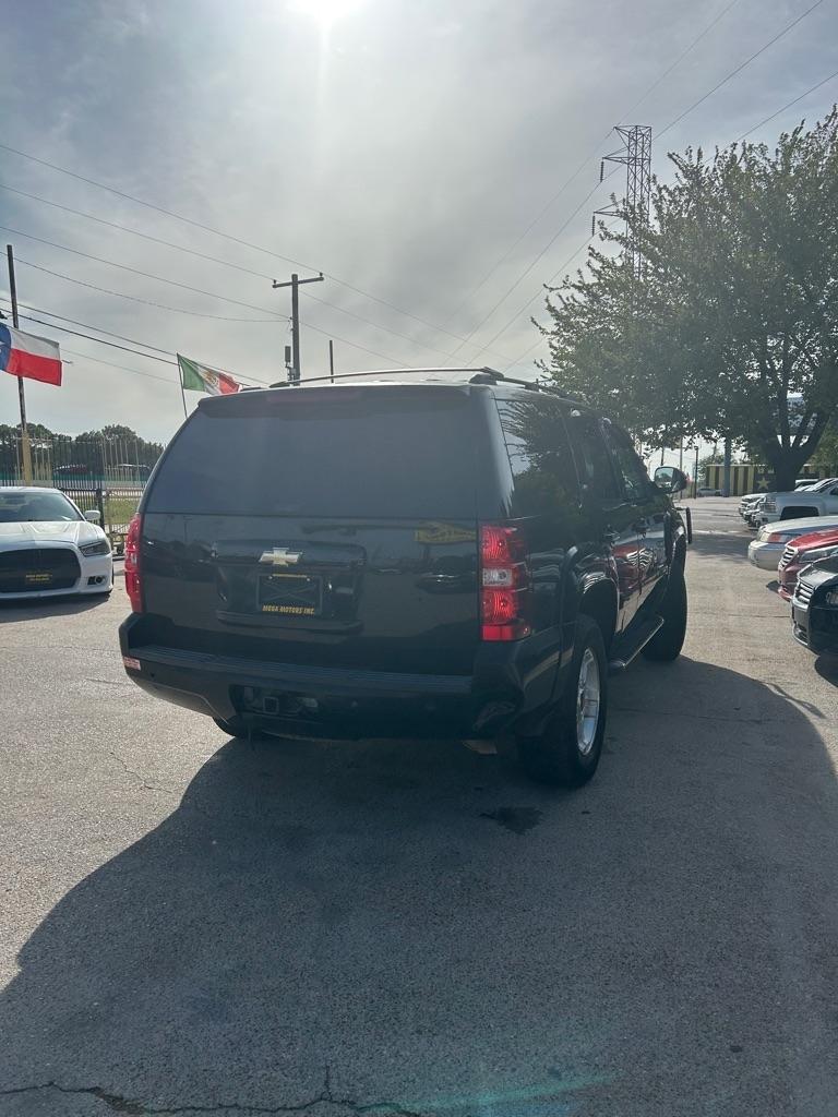 Chevrolet Tahoe  2007