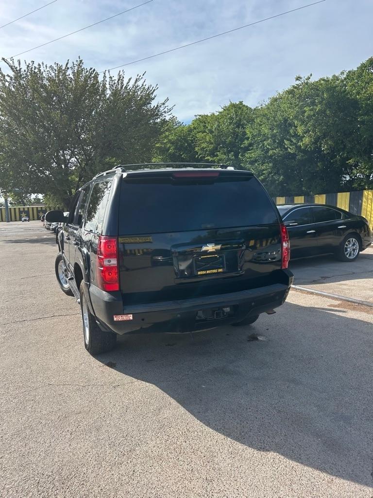 Chevrolet Tahoe  2007