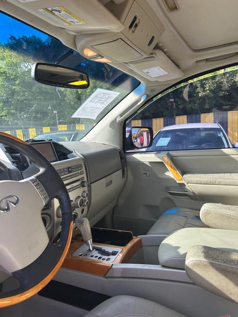 Infiniti QX56  2006