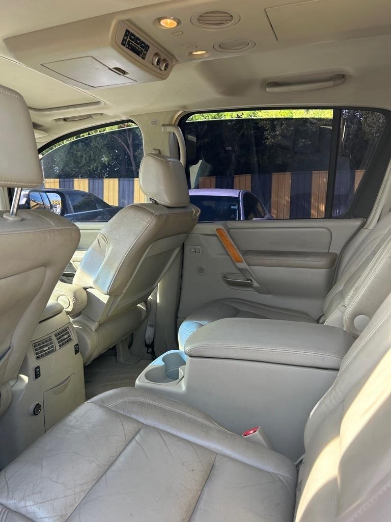 Infiniti QX56  2006