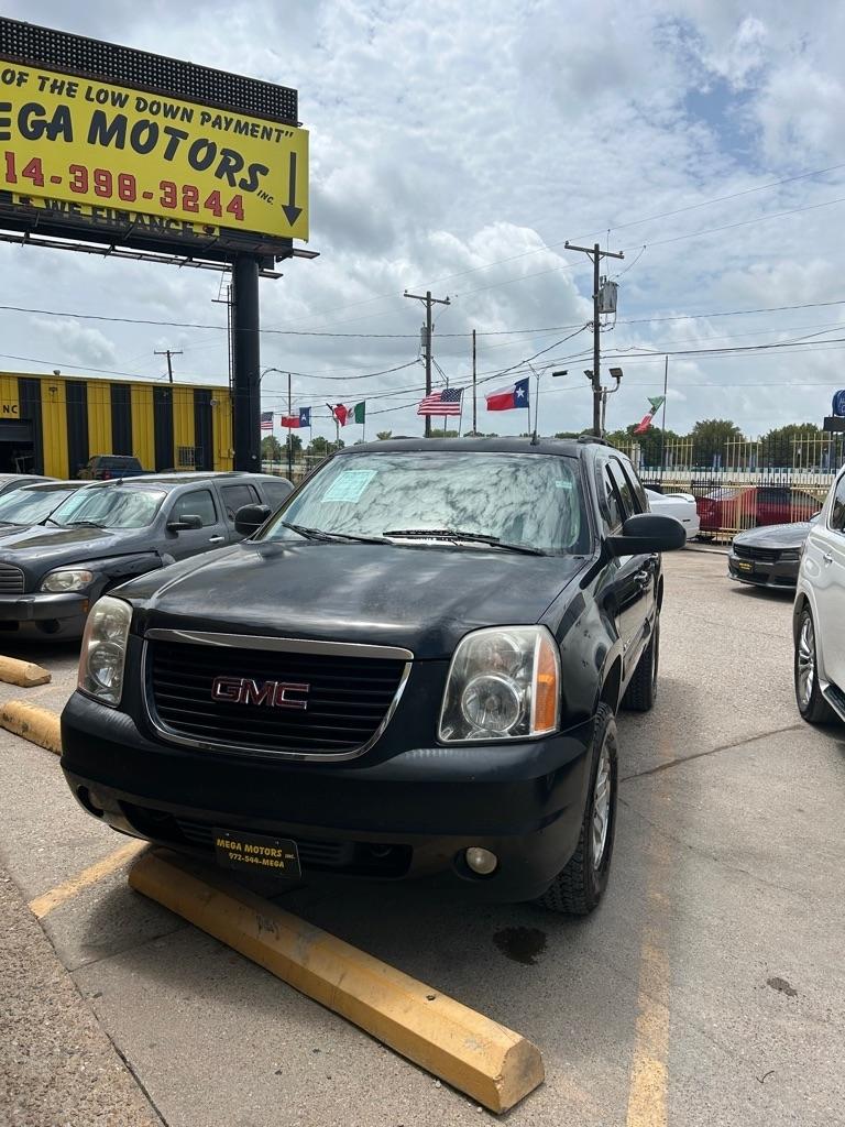 GMC Yukon  2008