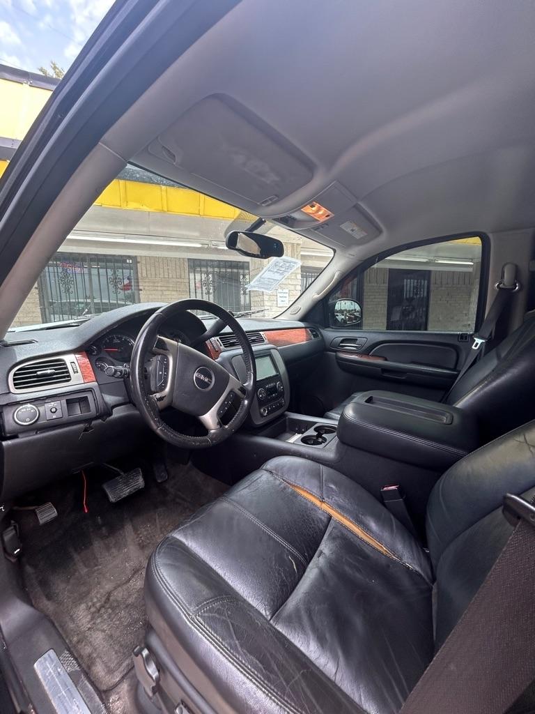 GMC Yukon  2008